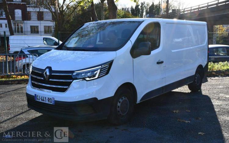 RENAULT TRAFIC L2H1 GCF 3T BLUE DCI 130 E6 BLANC GJ-441-RQ