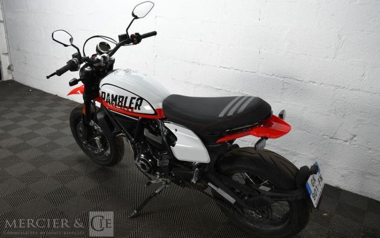 DUCATI SCR 800 SCRAMBLER URBAN MOTARD BLANC GK-901-FN