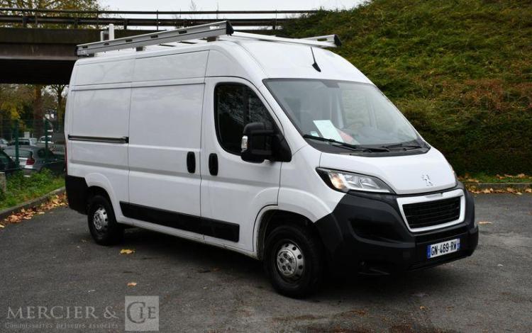 PEUGEOT BOXER FG L2H2 3,0 2,2 BLUEHDI 120 BLANC GN-469-RW