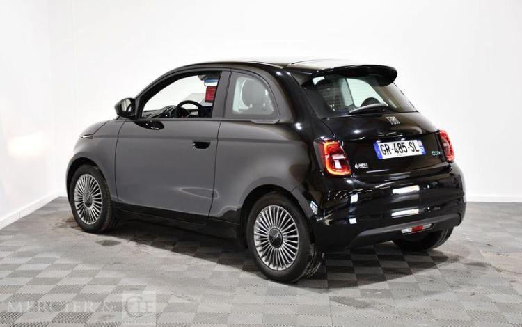 FIAT 500 24 KWH NOIR GR-485-SL