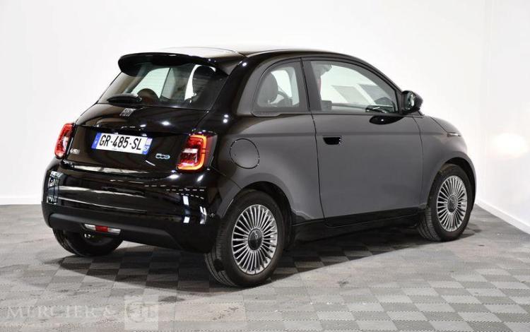 FIAT 500 24 KWH NOIR GR-485-SL