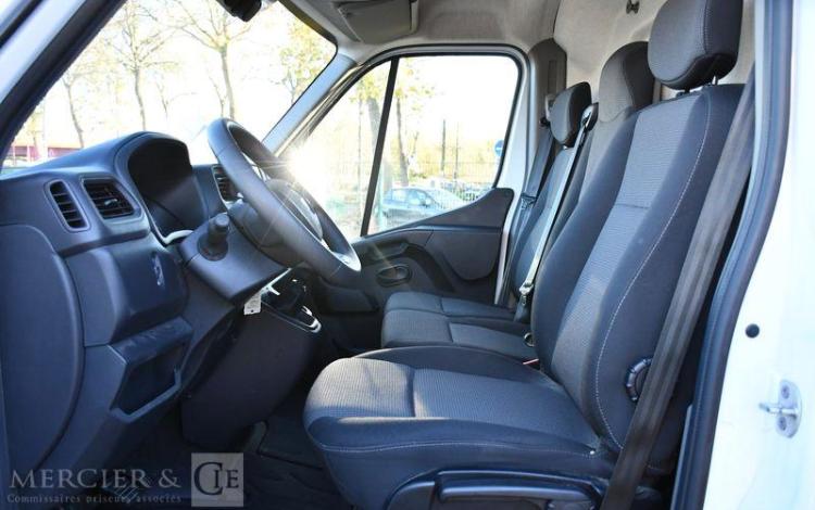 RENAULT MASTER FG GCF F3300 L2H2 BLUE DCI BLANC GT-219-VM