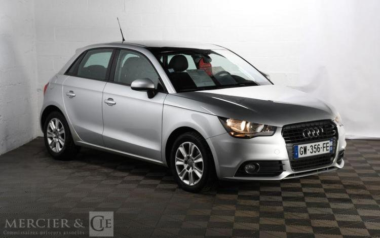 AUDI A1 GRIS GW-356-FE