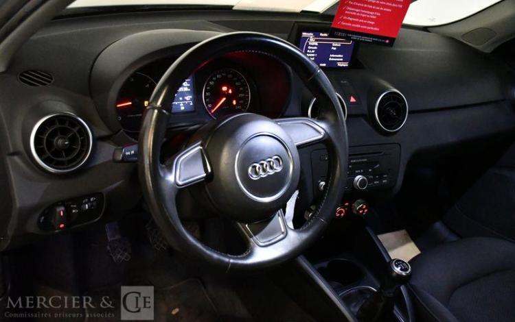 AUDI A1 GRIS GW-356-FE