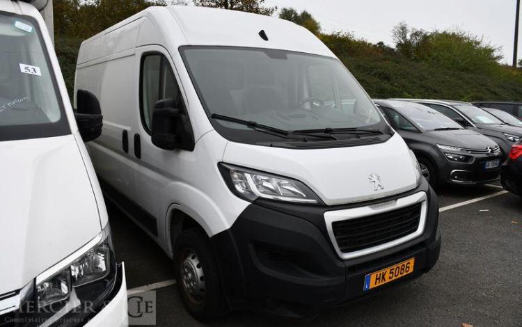 PEUGEOT BOXER 335 L2H2 2,2 BLUEHDI 140 S&S BLANC HK5086