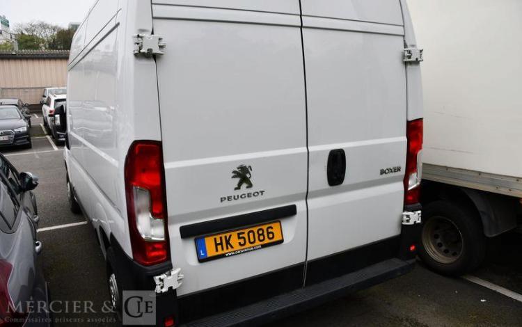 PEUGEOT BOXER 335 L2H2 2,2 BLUEHDI 140 S&S BLANC HK5086