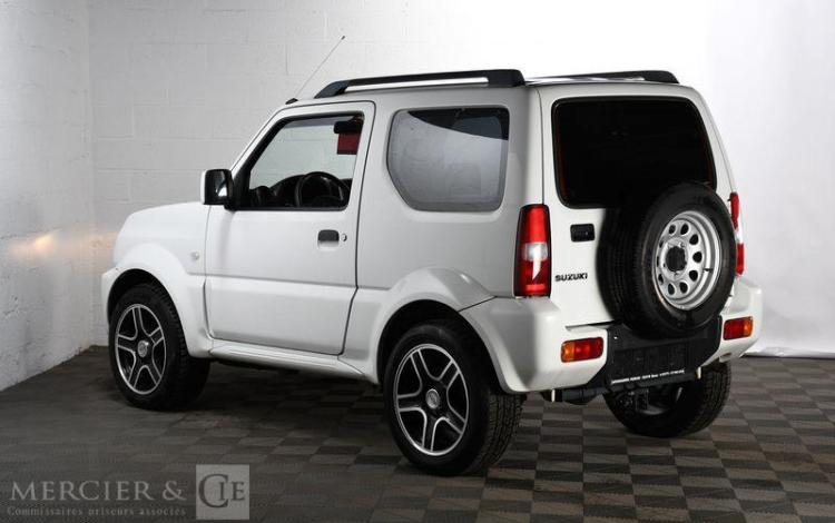 SUZUKI JIMNY 1,3i VVT JLX BLANC KBK2007