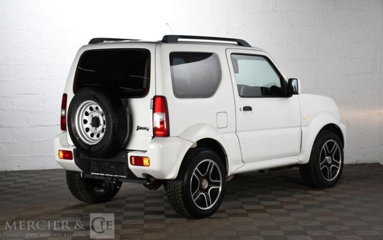 SUZUKI JIMNY 1,3i VVT JLX BLANC KBK2007