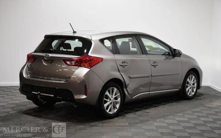 TOYOTA AURIS 1,4 D4D 90 GRIS 1EYC202