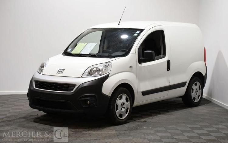 FIAT FIORINO 1,3 MJET 95 BLANC 2CRQ589