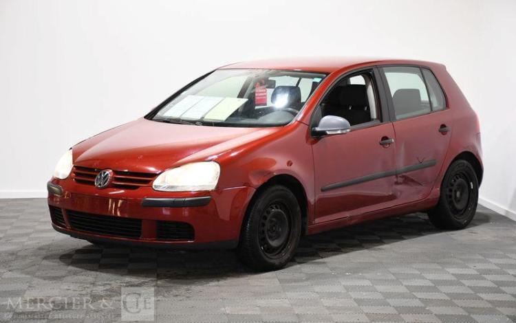 VOLKSWAGEN GOLF 1,4L 75 TREND 5P ROUGE 2DGL907