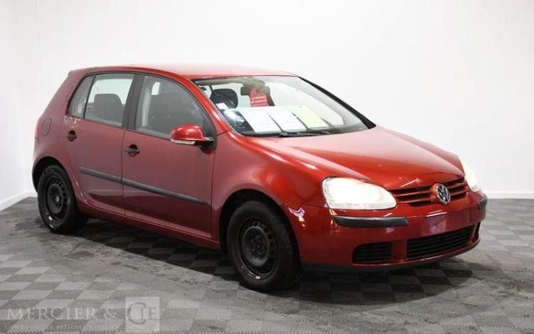 VOLKSWAGEN GOLF 1,4L 75 TREND 5P ROUGE 2DGL907