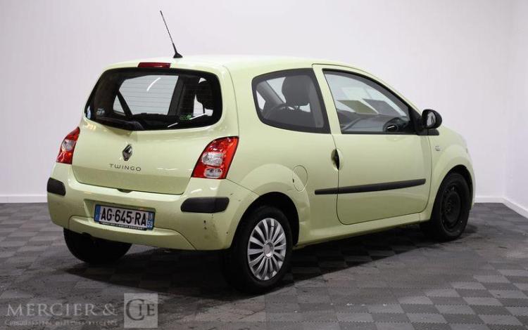 RENAULT TWINGO 1,2 16V JAUNE AG-645-RA