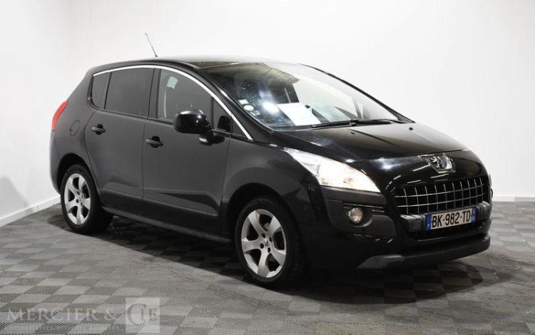 PEUGEOT 3008 NOIR BK-982-TD