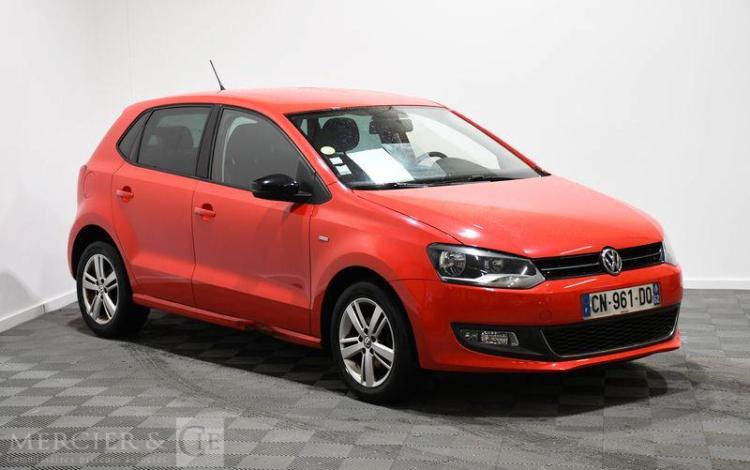 VOLKSWAGEN POLO 1,6 TDI 90 MATCH ROUGE CN-961-DQ