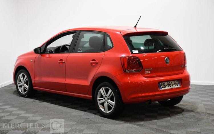 VOLKSWAGEN POLO 1,6 TDI 90 MATCH ROUGE CN-961-DQ