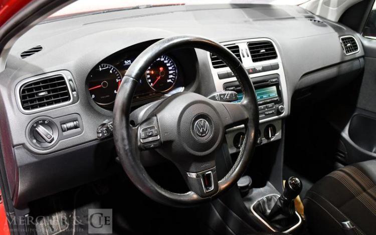 VOLKSWAGEN POLO 1,6 TDI 90 MATCH ROUGE CN-961-DQ