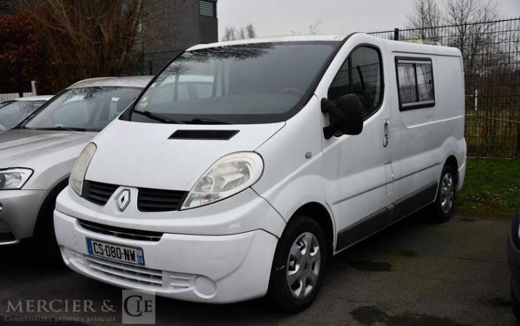 RENAULT TRAFIC EQUIPE CAMPING CAR BLANC CS-080-NW