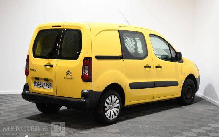 CITROEN BERLINGO 1,6 HDI 75CH FAP CONFORT JAUNE DG-831-PZ