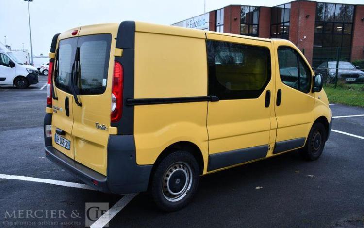 RENAULT TRAFIC L1H1 DCI 90 OPTI CONSO CONFORT
 JAUNE DH-046-SK