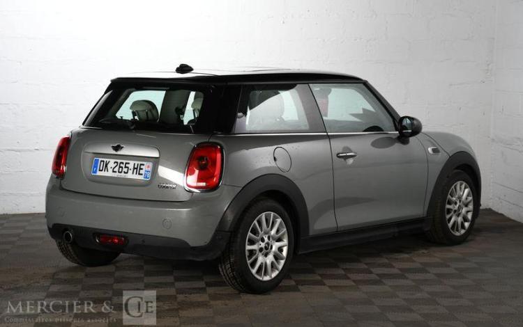 MINI HATCH 3P COOPER 136CH PACK RED HOT GRIS DK-265-HE