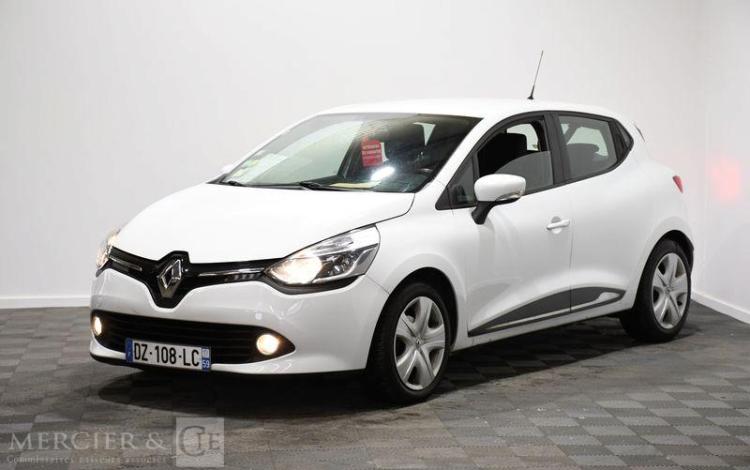 RENAULT CLIO BLANC DZ-108-LC