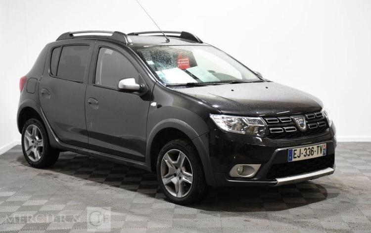 DACIA SANDERO STEPWAY DCI 90 NOIR EJ-336-TV