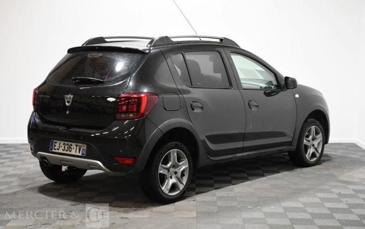 DACIA SANDERO STEPWAY DCI 90 NOIR EJ-336-TV