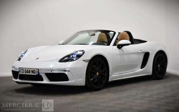 PORSCHE 718 (982) BOXSTER 2,0 300 PDK BLANC EX-044-NQ