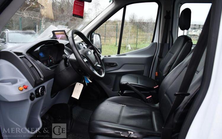 FORD TRANSIT BLANC FA-976-YC