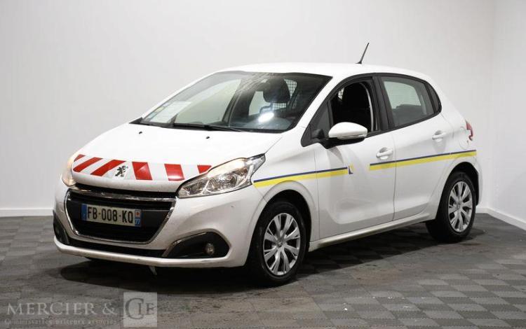 PEUGEOT 208 BLANC FB-008-KQ