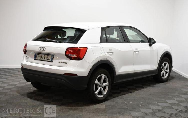 AUDI Q2  FF-911-EL