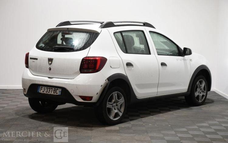 DACIA SANDERO URBAN STEPWAY SCE 75  FJ-337-BC