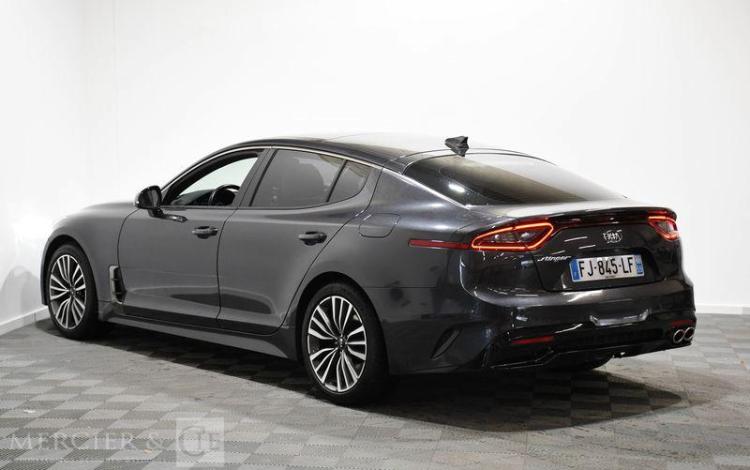 KIA STINGER GRIS FJ-845-LF