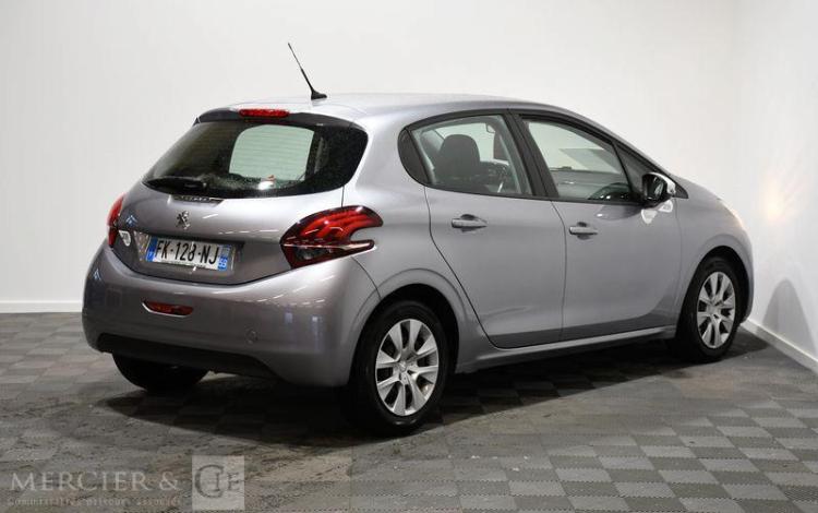 PEUGEOT 208 1,2 PURETECH GRIS FK-128-NJ