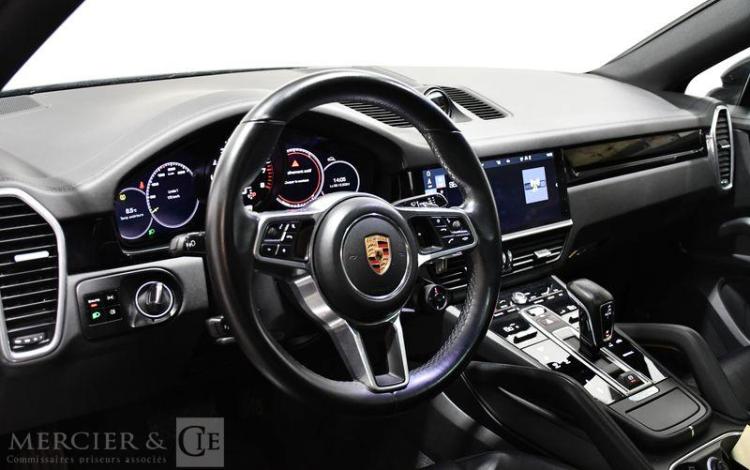 PORSCHE CAYENNE COUPE 3,0 V6 462ch E-HYBRID GRIS FN-764-MX