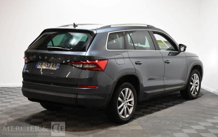 SKODA KODIAQ STYLE 2,0 TDI 150 SCR D GRIS FR-453-KR