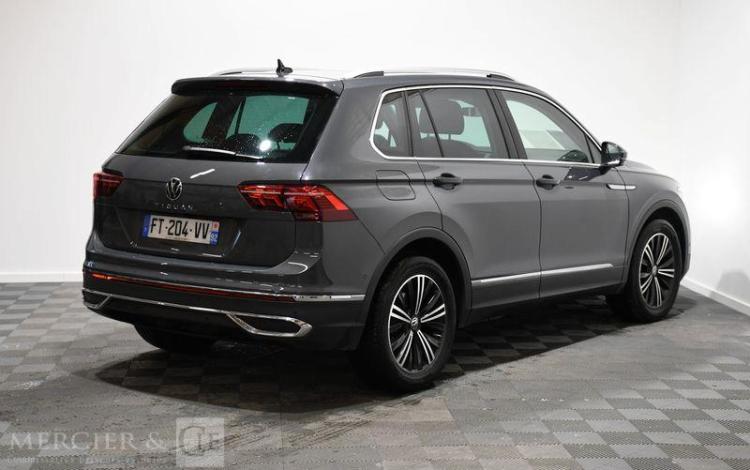 VOLKSWAGEN TIGUAN 1.5 TSI 150 ELEGANCE DSG7 GRIS FT-204-VV