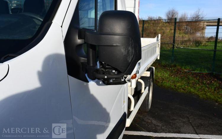 RENAULT MASTER BENNE GD CONFORT BLANC FY-495-ZP