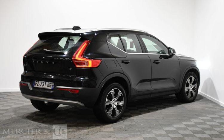 VOLVO XC 40    T3 INSCRIPTION NOIR FZ-731-BG