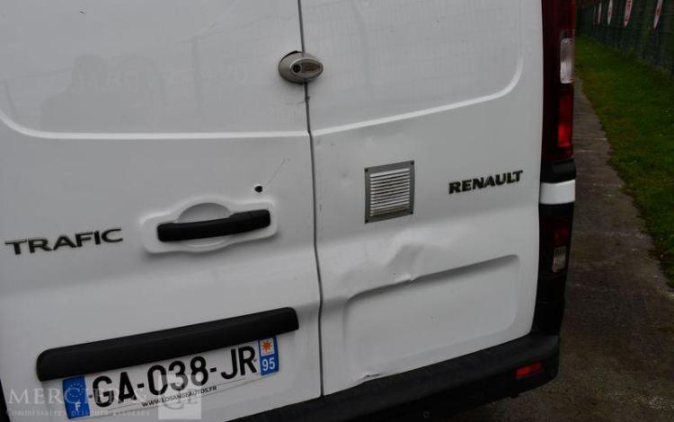 RENAULT TRAFIC L1H1 1200 ENERGY DCI 145 EDC BLANC GA-038-JR