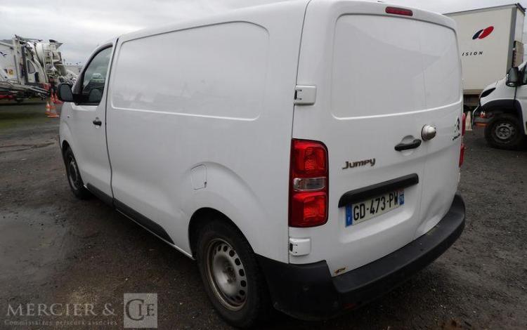 CITROEN JUMPY M BLUEHDI 120 S&S – 64938 KMS – ANNEE 2021 BLANC GD-473-PW