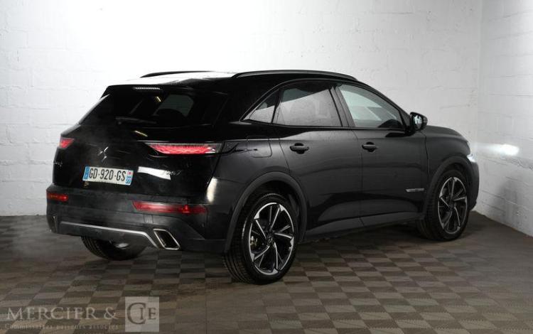 DS DS7 CROSSBACK e-TENSE 4X4 300 LOUVRE NOIR GD-920-GS