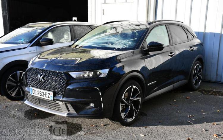 DS DS7 CROSSBACK e-TENSE 4X4 300 LOUVRE NOIR GE-263-EZ