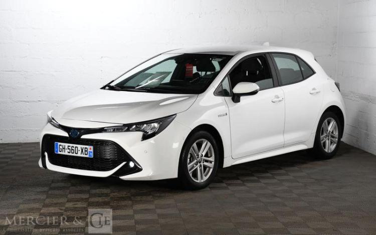 TOYOTA COROLLA NG 122H DYNAMIC BUSINESS RDS BLANC GH-560-XB