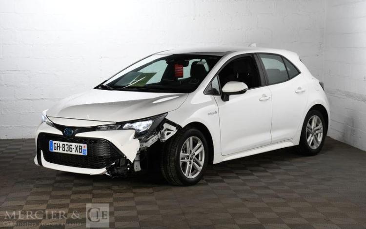 TOYOTA COROLLA NG 122H DYNAMIC BUSINESS RDS BLANC GH-836-XB