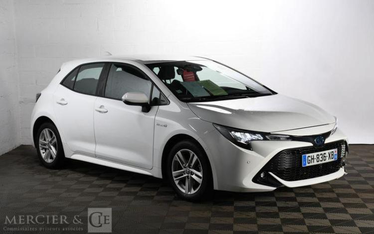 TOYOTA COROLLA NG 122H DYNAMIC BUSINESS RDS BLANC GH-836-XB