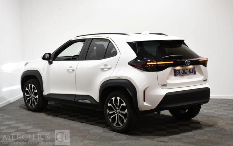 TOYOTA YARIS CROSS BLANC GK-347-KJ