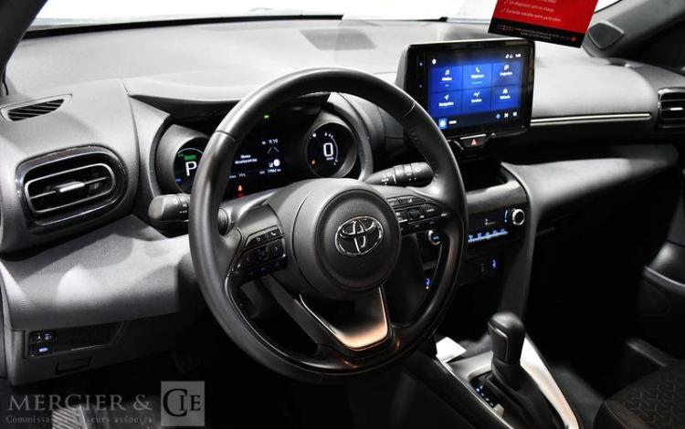 TOYOTA YARIS CROSS BLANC GK-347-KJ