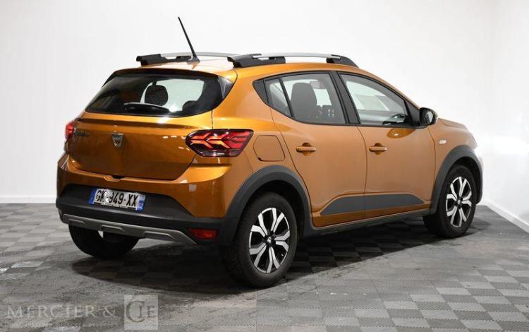 DACIA SANDERO STEPWAY CONFORT TCE 90 ROUILLE GK-949-XX